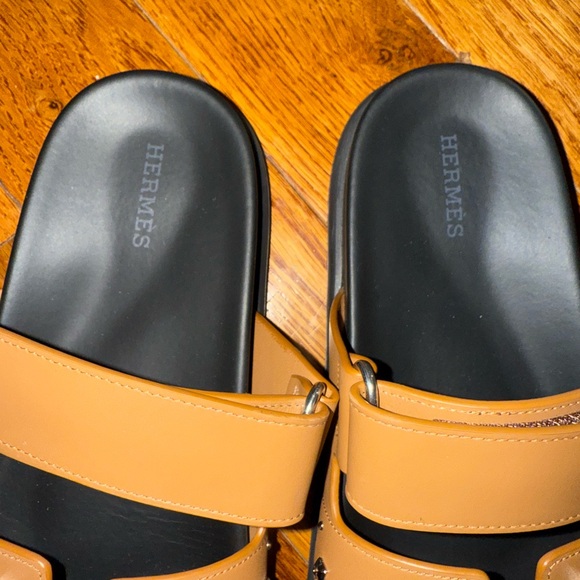 Hermes Chypre Techno Sandals Naturel Studded Calfskin Palladium Hardware - Picture 3 of 12